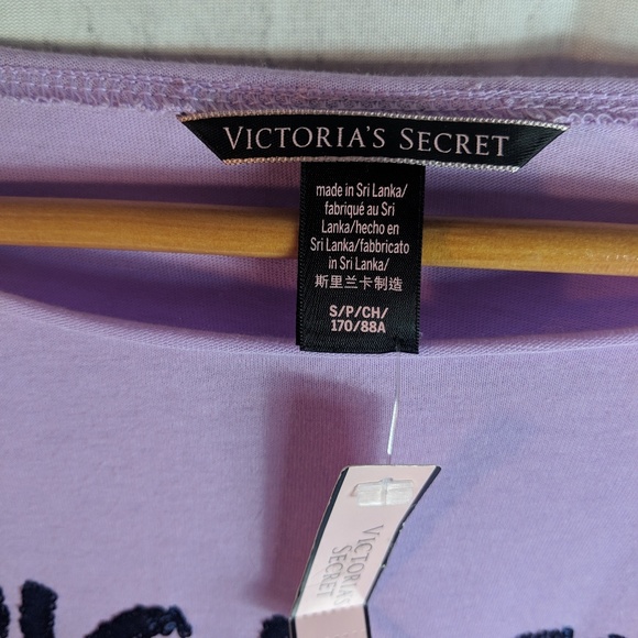 Victoria's secret lounge shirt - Picture 3 of 5